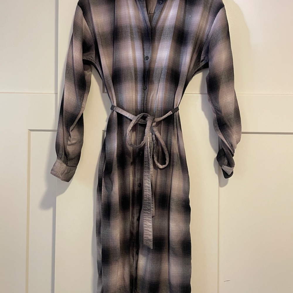 Uniqlo Black and Gray Plaid Dress